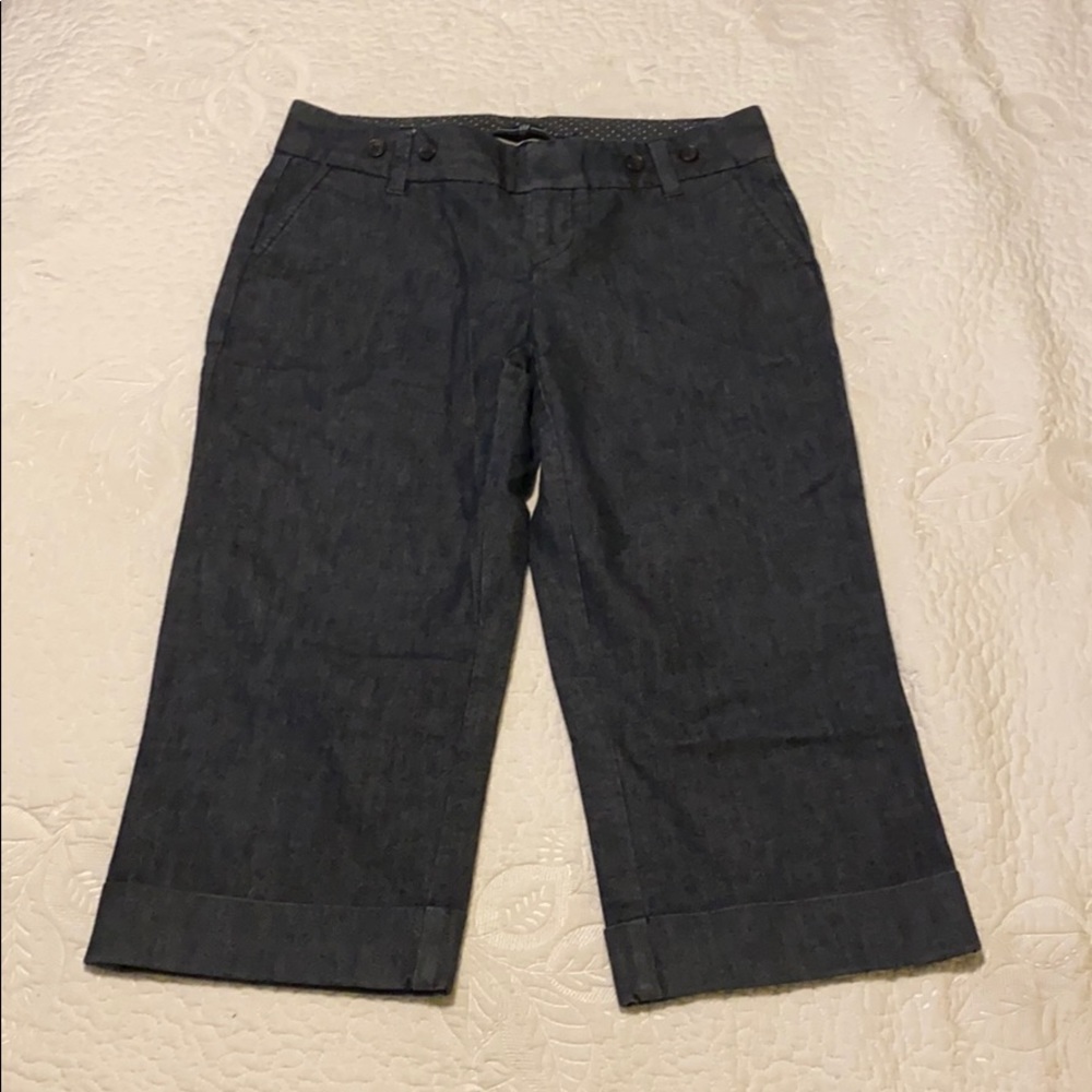 Gap dark denim straight leg stretch capris size 4